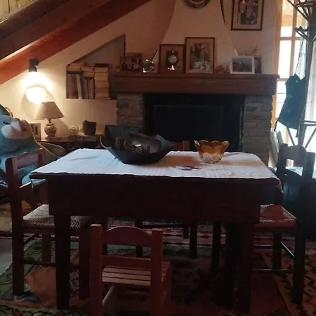 Stone Mountainhouse Near Kalavryta, North Peloponnese, Greece 別荘 *