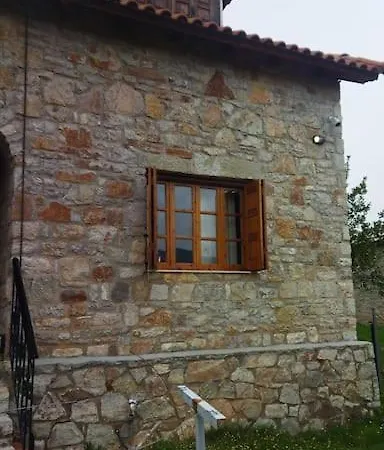 Stone Mountainhouse Near Kalavryta, North Peloponnese, Greece 別荘 *