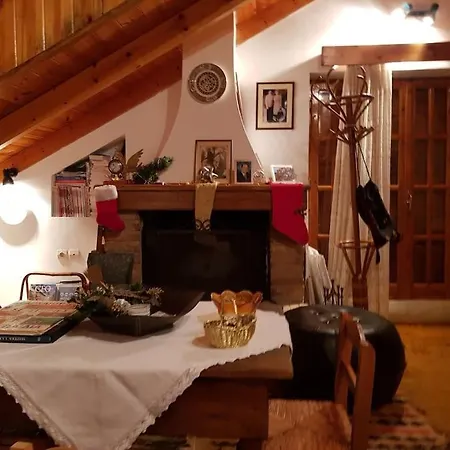 別荘 Stone Mountainhouse Near Kalavryta, North Peloponnese, Greece *