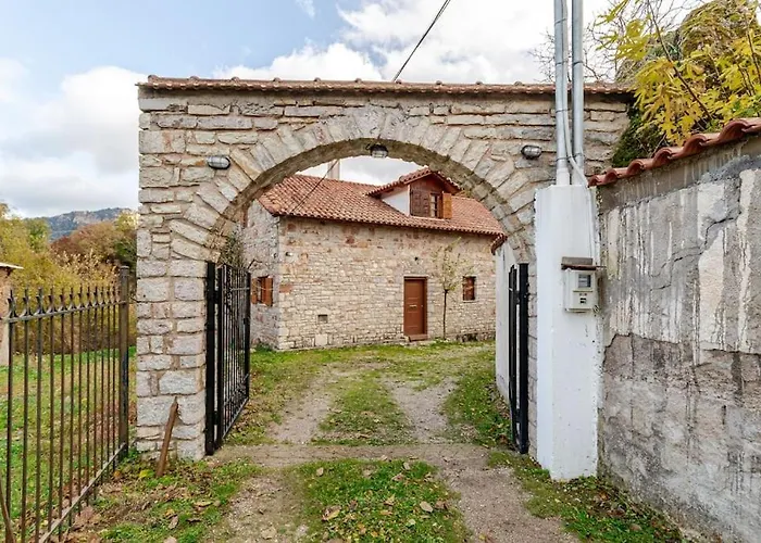 Nyaraló Stone Mountainhouse Near Kalavryta, North Peloponnese, Greece