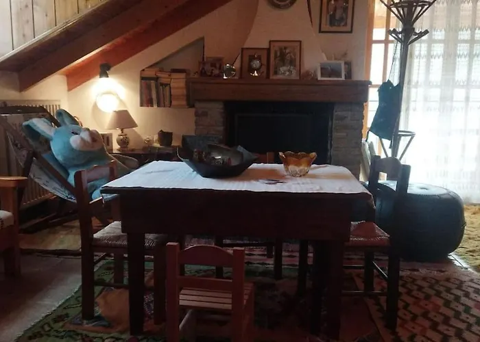 Stone Mountainhouse Near Kalavryta, North Peloponnese, Greece Nyaraló *