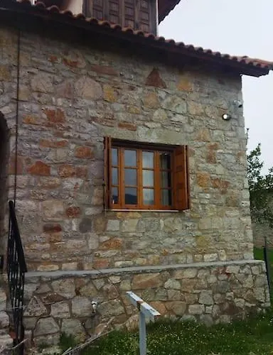 Stone Mountainhouse Near Kalavryta, North Peloponnese, Greece 別荘 *