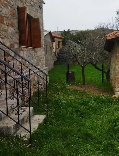 Nyaraló Stone Mountainhouse Near Kalavryta, North Peloponnese, Greece Dhoumena