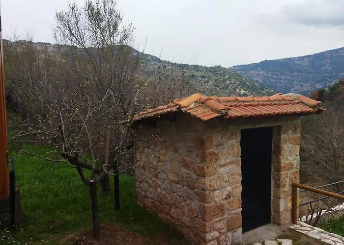 Nyaraló Stone Mountainhouse Near Kalavryta, North Peloponnese, Greece Dhoumena